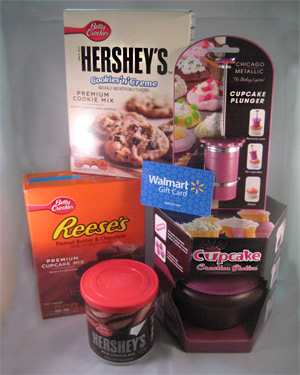 GIVEAWAY: Win a Betty Crocker Hershey’s baking gift pack!