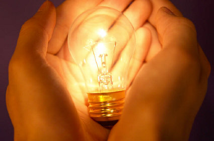 Reminder: 40-watt and 60-watt incandescent light bulb ban begins January 1, 2014