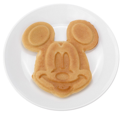 GIVEAWAY: Win a Mickey Mouse Waffle Maker from CVS/pharmacy’s line of great holiday gifts!