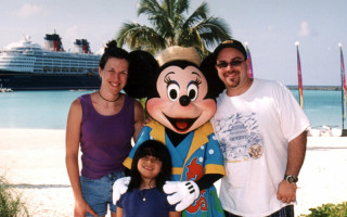 FREE Disney Cruise Line trip planning DVD!